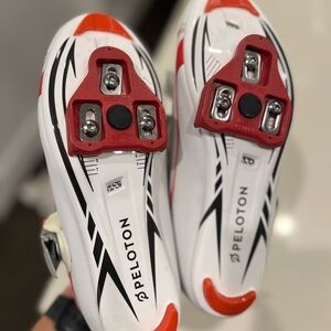 Peloton Cycling Shoes - White and Red